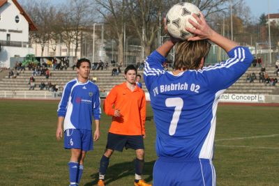 Ausw&auml;rtsspiel beim Sportverein