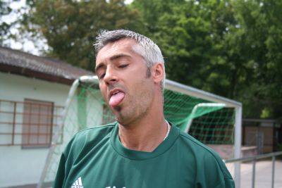 Kicking SV Biebrich 19