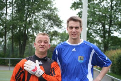 Kicking DJK Schwarz-Wei&szlig;