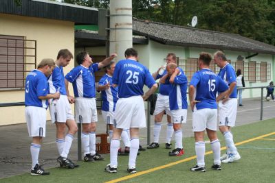 Kicking DJK Schwarz-Wei&szlig;