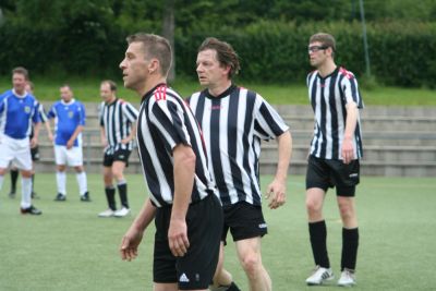 Kicking DJK Schwarz-Wei&szlig;