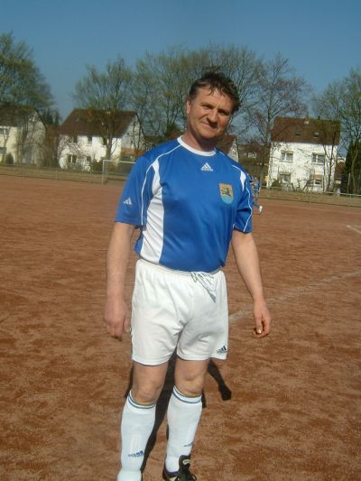 Kicking FC Bierstadt