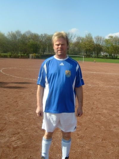 Kicking FC Bierstadt