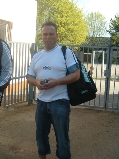 Kicking FC Bierstadt
