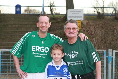 Nostalgie-Cup in der Biebricher Sporthalle (14. 01. 2012)