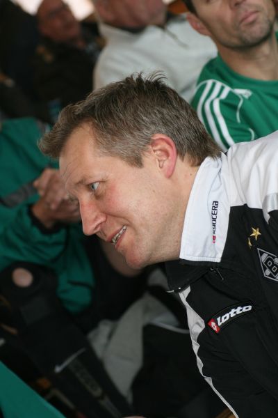 Nostalgie-Cup in der Biebricher Sporthalle (14. 01. 2012)
