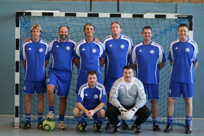 Nostalgie-Cup in der Biebricher Sporthalle (14. 01. 2012)
