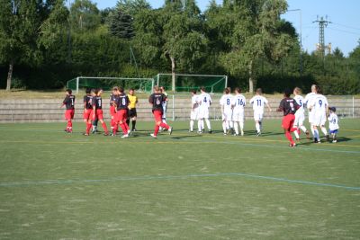 Kicking Eintracht Frankfurt U 23