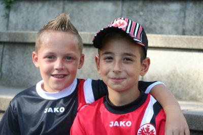 Kicking Eintracht Frankfurt U 23