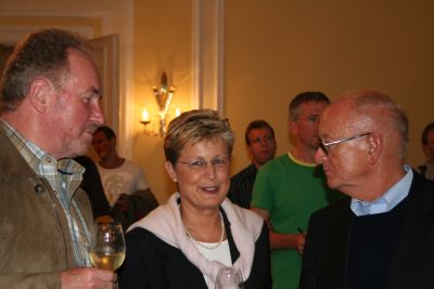 Kreispokalauslosung im Wiesbadener Rathaus