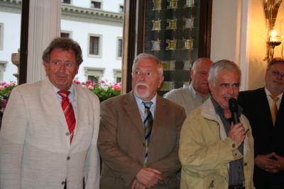 Kreispokalauslosung im Wiesbadener Rathaus
