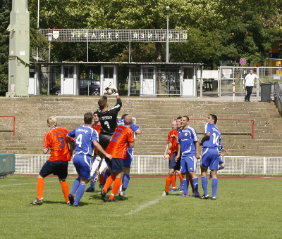 Freundschaftsspiel beim SV Wiesbaden (25. 07. 2009)