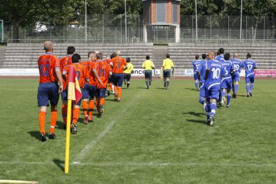 Freundschaftsspiel beim SV Wiesbaden (25. 07. 2009)