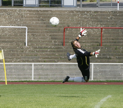 Freundschaftsspiel beim SV Wiesbaden (25. 07. 2009)