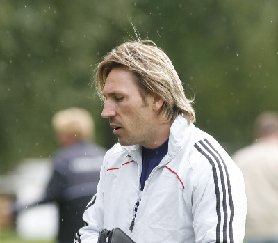 Turnier beim FC Eddersheim, Gruppenspiel gegen Germania Weilbach (18. 07. 2009)