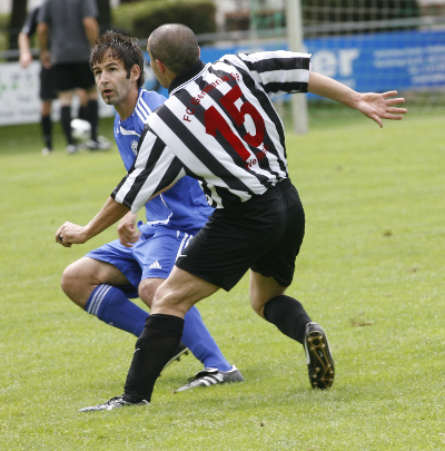 Turnier beim FC Eddersheim, Gruppenspiel gegen Germania Weilbach (18. 07. 2009)