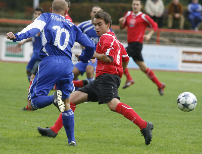 Ausw&auml;rtsspiel bei Viktoria Kelsterbach