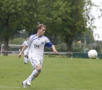 Ausw&auml;rtsspiel beim VfB Unterliederbach