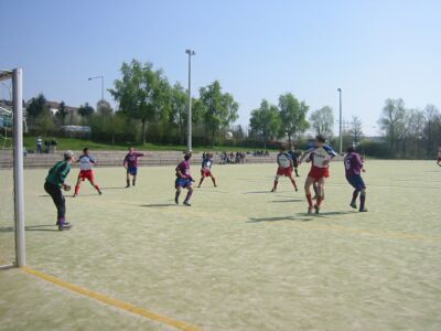 Kicking SV Schierstein 13