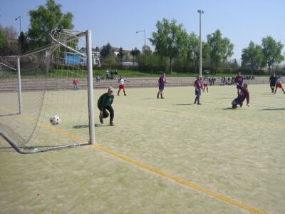 Kicking SV Schierstein 13