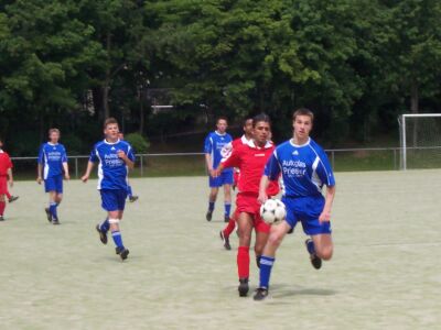 Kicking TuS Medenbach