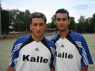 Kicking DJK Schwarz-Wei&szlig;