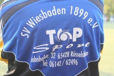 Kicking SV Wiesbaden
