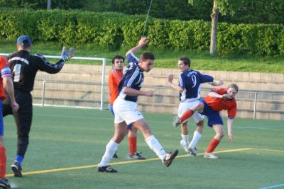 Kicking SV Wiesbaden
