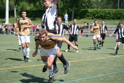 Heimspiel gegen die DJK Schwarz-Wei&szlig;
