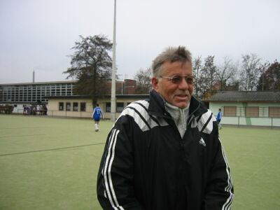 Kicking JSG Weilm&uuml;nster