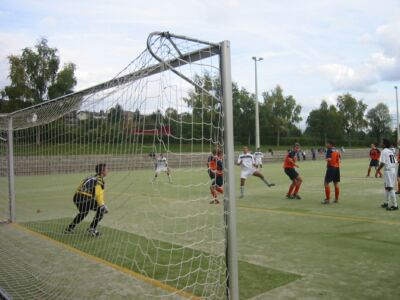 Kicking TuS Hahn