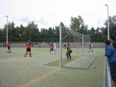 Kicking TuS Hahn