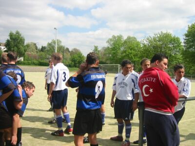 Kicking FSV Frankfurt
