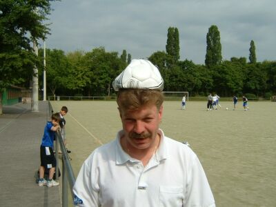 Kicking FSV Frankfurt