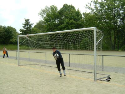 Kicking FSV Frankfurt