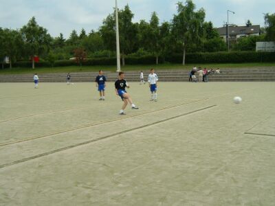 Kicking FSV Frankfurt