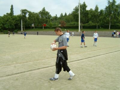 Kicking FSV Frankfurt