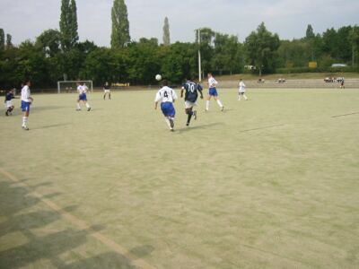 Kicking SG Rosenh&ouml;he