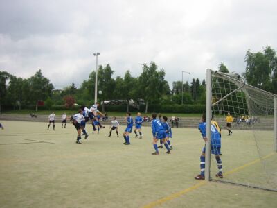 Kicking SV Darmstadt 98