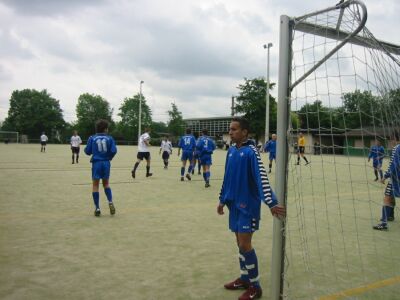 Kicking SV Darmstadt 98