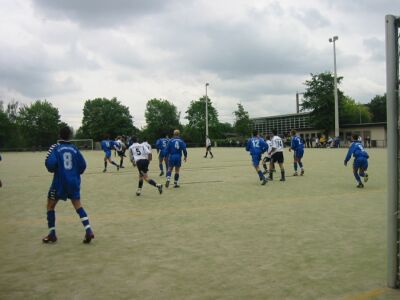 Kicking SV Darmstadt 98