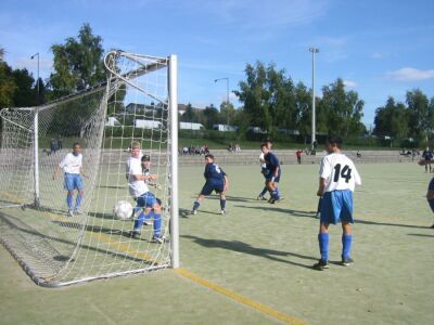 Kicking VfB 1900 Gie&szlig;en