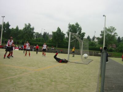 Kicking SV Biebrich 19