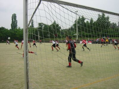 Kicking SV Biebrich 19