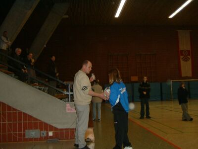 B-M&auml;dchen Hallenmeisterschaft I Wiesbaden am 15. 02. 2004 in der Krifteler Sporthalle
