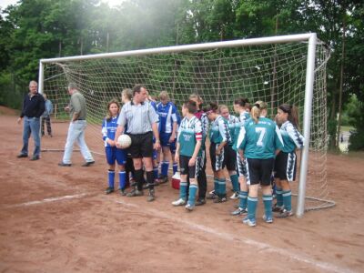 Kicking TuS Dehrn