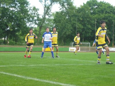Kicking Viktoria Kelsterbach