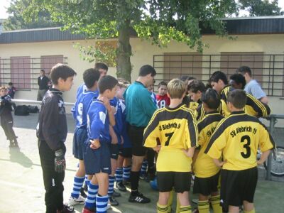 Kicking SV Biebrich 19