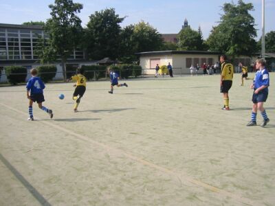 Kicking SV Biebrich 19
