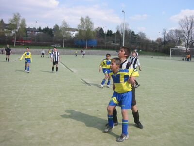 Kicking DJK Schwarz-Wei&szlig; Wiesbaden